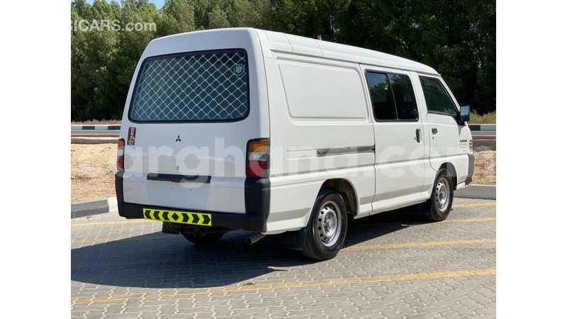 Big with watermark mitsubishi l300 ashanti import dubai 11275