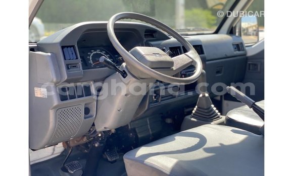 Buy Import Mitsubishi L300 White Car in Import - Dubai in Ashanti Buy Import Mitsubishi L300 White Car in Import - Dubai in Ashanti