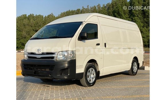 Ra Imported Toyota Hiace funfun Ọkọ̀ in Import - Dubai ni Ashanti Ra Imported Toyota Hiace funfun Ọkọ̀ in Import - Dubai ni Ashanti