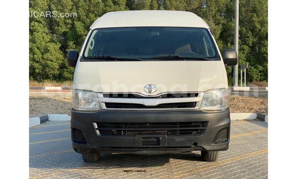 Ra Imported Toyota Hiace funfun Ọkọ̀ in Import - Dubai ni Ashanti Ra Imported Toyota Hiace funfun Ọkọ̀ in Import - Dubai ni Ashanti