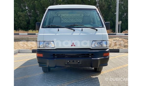 Sayi Imported Mitsubishi L300 White Mota in Import - Dubai a Ashanti Sayi Imported Mitsubishi L300 White Mota in Import - Dubai a Ashanti