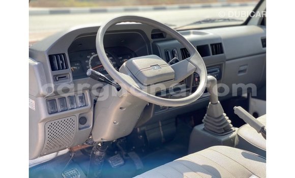 Sayi Imported Mitsubishi L300 White Mota in Import - Dubai a Ashanti Sayi Imported Mitsubishi L300 White Mota in Import - Dubai a Ashanti