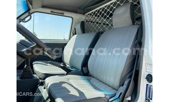Sayi Imported Mitsubishi L300 White Mota in Import - Dubai a Ashanti Sayi Imported Mitsubishi L300 White Mota in Import - Dubai a Ashanti