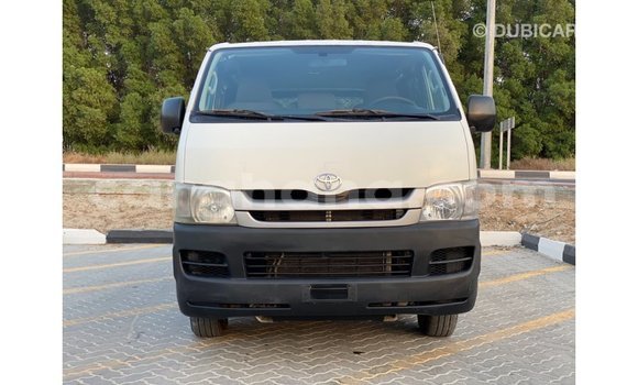 Ra Imported Toyota Hiace funfun Ọkọ̀ in Import - Dubai ni Ashanti Ra Imported Toyota Hiace funfun Ọkọ̀ in Import - Dubai ni Ashanti