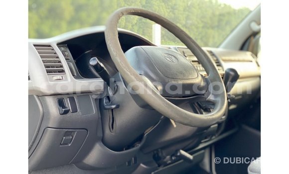 Ra Imported Toyota Hiace funfun Ọkọ̀ in Import - Dubai ni Ashanti Ra Imported Toyota Hiace funfun Ọkọ̀ in Import - Dubai ni Ashanti