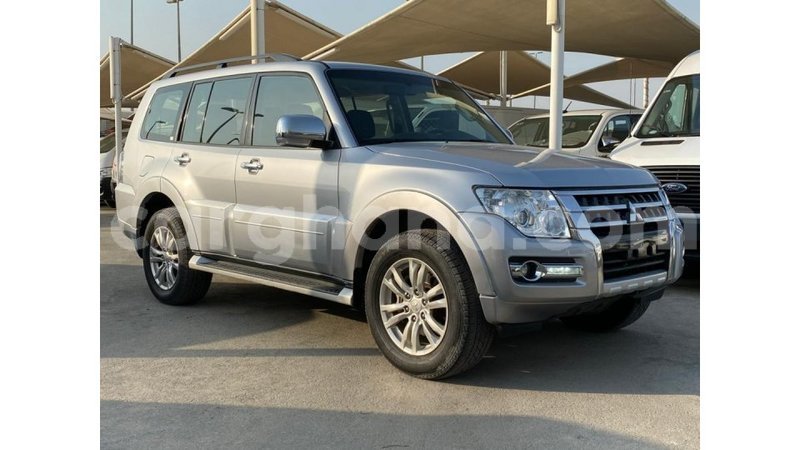 Big with watermark mitsubishi pajero ashanti import dubai 11284