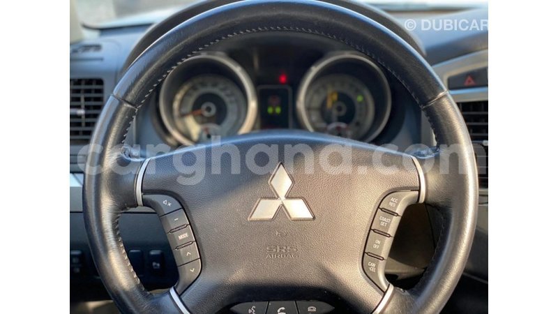 Big with watermark mitsubishi pajero ashanti import dubai 11284