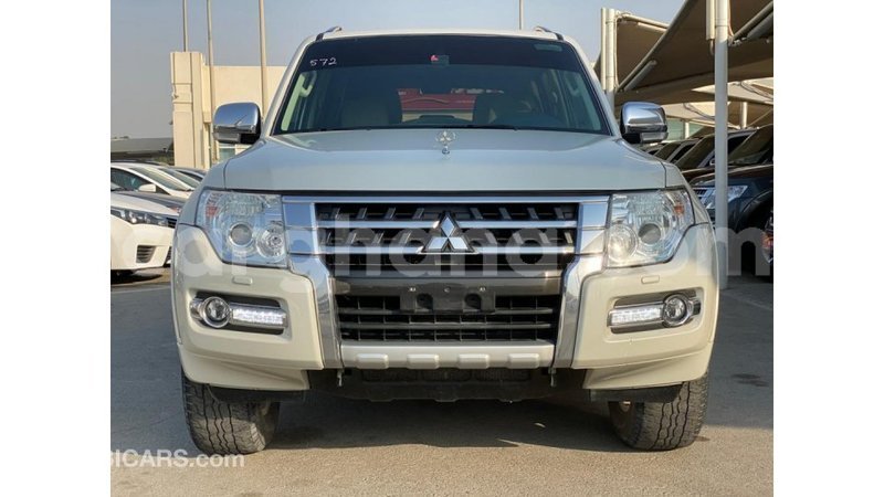 Big with watermark mitsubishi pajero ashanti import dubai 11285