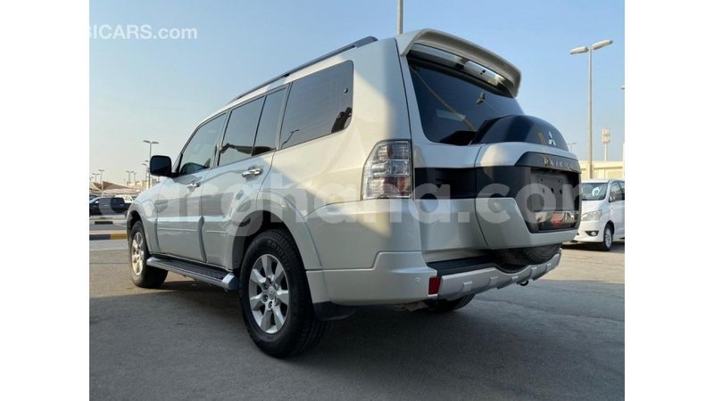 Big with watermark mitsubishi pajero ashanti import dubai 11285