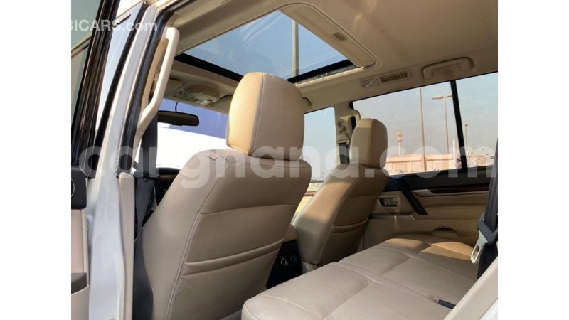 Big with watermark mitsubishi pajero ashanti import dubai 11285