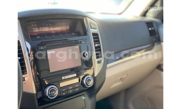 Sayi Imported Mitsubishi Pajero White Mota in Import - Dubai a Ashanti Sayi Imported Mitsubishi Pajero White Mota in Import - Dubai a Ashanti