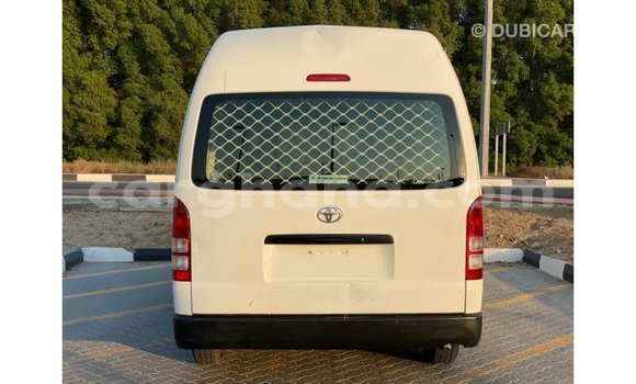 Sayi Imported Toyota Hiace White Mota in Import - Dubai a Ashanti Sayi Imported Toyota Hiace White Mota in Import - Dubai a Ashanti