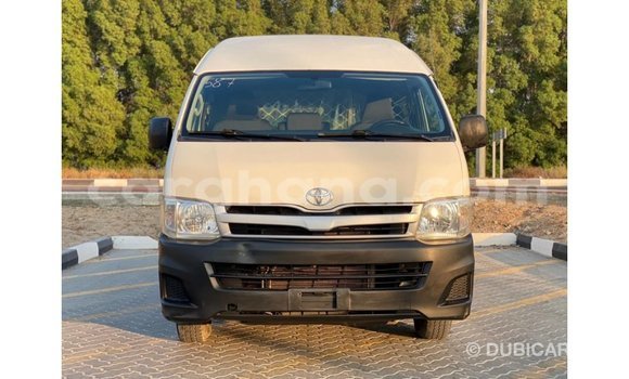 Sayi Imported Toyota Hiace White Mota in Import - Dubai a Ashanti Sayi Imported Toyota Hiace White Mota in Import - Dubai a Ashanti