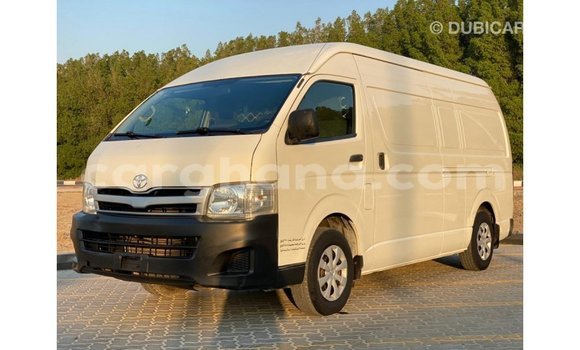 Sayi Imported Toyota Hiace White Mota in Import - Dubai a Ashanti Sayi Imported Toyota Hiace White Mota in Import - Dubai a Ashanti