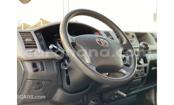 Sayi Imported Toyota Hiace White Mota in Import - Dubai a Ashanti Sayi Imported Toyota Hiace White Mota in Import - Dubai a Ashanti