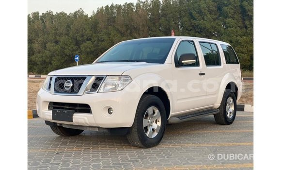 Sayi Imported Nissan Pathfinder White Mota in Import - Dubai a Ashanti Sayi Imported Nissan Pathfinder White Mota in Import - Dubai a Ashanti