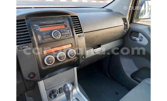 Sayi Imported Nissan Pathfinder White Mota in Import - Dubai a Ashanti Sayi Imported Nissan Pathfinder White Mota in Import - Dubai a Ashanti