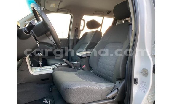 Sayi Imported Nissan Pathfinder White Mota in Import - Dubai a Ashanti Sayi Imported Nissan Pathfinder White Mota in Import - Dubai a Ashanti