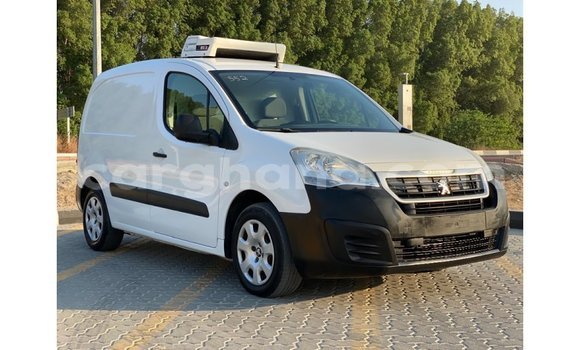 Buy Import Peugeot Partner White Car in Import - Dubai in Ashanti