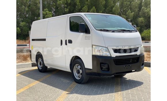 Buy Import Mitsubishi Fuso White Truck in Import - Dubai in Ashanti