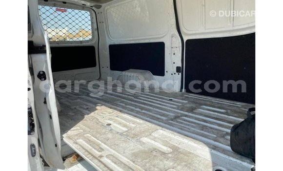Sayi Imported Mitsubishi Fuso White Babbar mota in Import - Dubai a Ashanti Sayi Imported Mitsubishi Fuso White Babbar mota in Import - Dubai a Ashanti