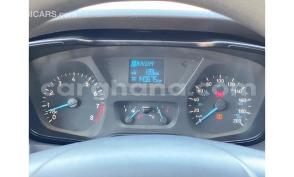 Ra Imported Ford Club Wagon funfun Ọkọ̀ in Import - Dubai ni Ashanti Ra Imported Ford Club Wagon funfun Ọkọ̀ in Import - Dubai ni Ashanti