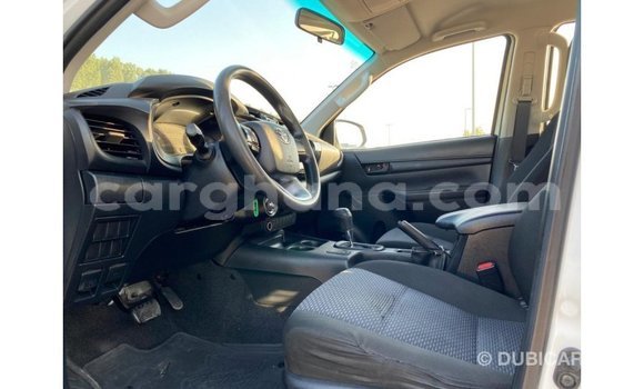 Buy Import Toyota Hilux White Car in Import - Dubai in Ashanti Buy Import Toyota Hilux White Car in Import - Dubai in Ashanti