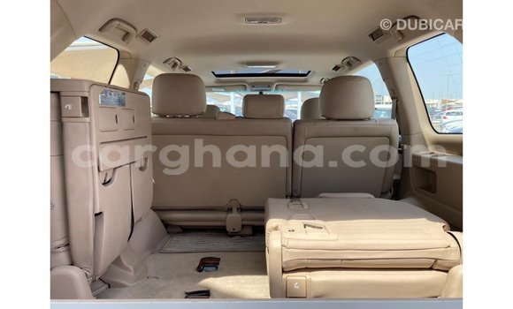 Sayi Imported Toyota Land Cruiser White Mota in Import - Dubai a Ashanti Sayi Imported Toyota Land Cruiser White Mota in Import - Dubai a Ashanti