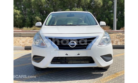 Ra Imported Nissan Sunny funfun Ọkọ̀ in Import - Dubai ni Ashanti Ra Imported Nissan Sunny funfun Ọkọ̀ in Import - Dubai ni Ashanti