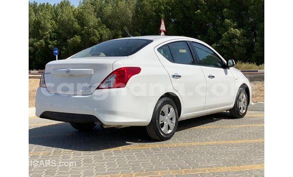 Ra Imported Nissan Sunny funfun Ọkọ̀ in Import - Dubai ni Ashanti Ra Imported Nissan Sunny funfun Ọkọ̀ in Import - Dubai ni Ashanti