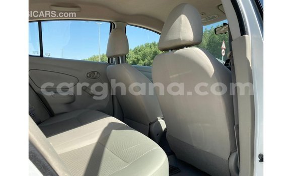 Ra Imported Nissan Sunny funfun Ọkọ̀ in Import - Dubai ni Ashanti Ra Imported Nissan Sunny funfun Ọkọ̀ in Import - Dubai ni Ashanti