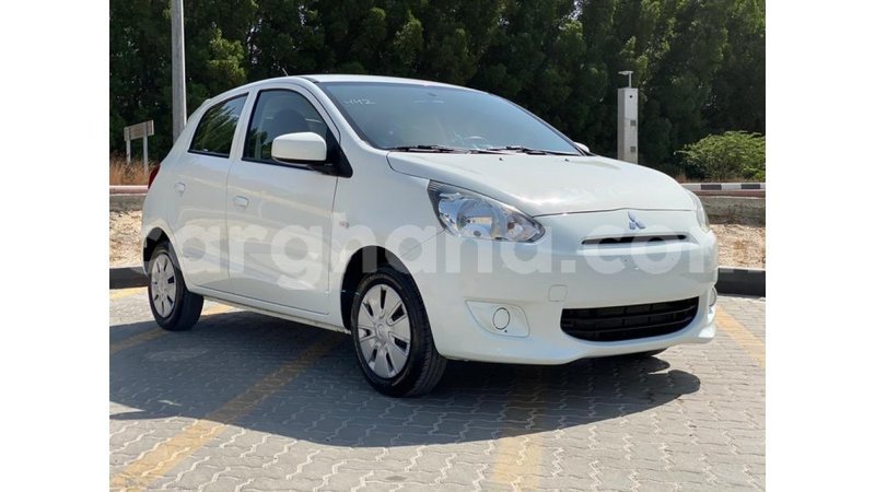 Big with watermark mitsubishi i ashanti import dubai 11297