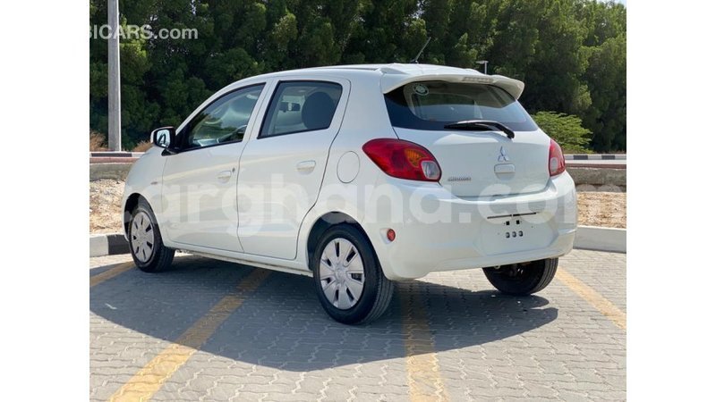 Big with watermark mitsubishi i ashanti import dubai 11297