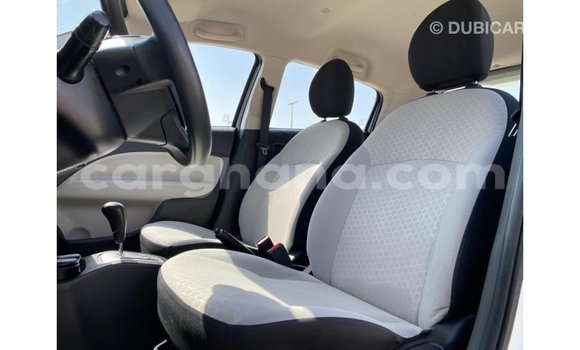Sayi Imported Mitsubishi i White Mota in Import - Dubai a Ashanti Sayi Imported Mitsubishi i White Mota in Import - Dubai a Ashanti