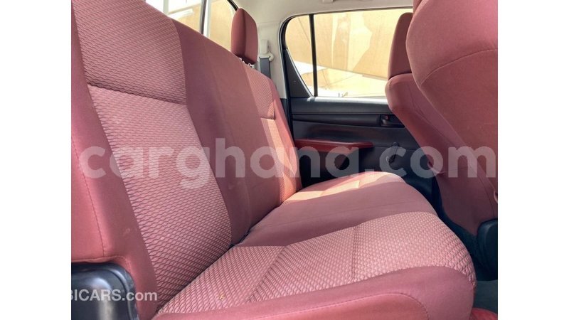 Big with watermark toyota hilux ashanti import dubai 11298