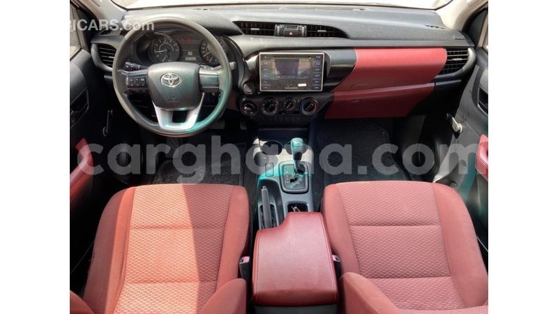 Big with watermark toyota hilux ashanti import dubai 11298