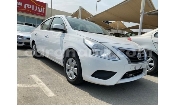 Ra Imported Nissan Sunny funfun Ọkọ̀ in Import - Dubai ni Ashanti Ra Imported Nissan Sunny funfun Ọkọ̀ in Import - Dubai ni Ashanti