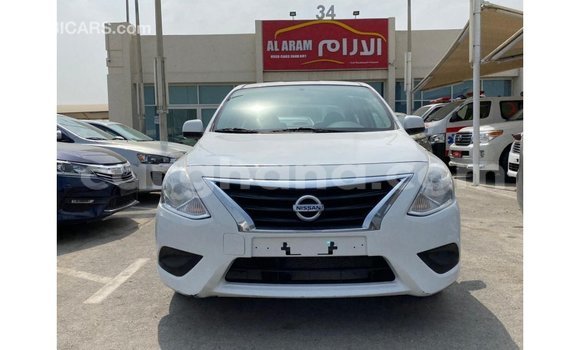 Ra Imported Nissan Sunny funfun Ọkọ̀ in Import - Dubai ni Ashanti Ra Imported Nissan Sunny funfun Ọkọ̀ in Import - Dubai ni Ashanti