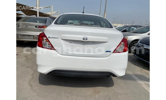 Ra Imported Nissan Sunny funfun Ọkọ̀ in Import - Dubai ni Ashanti Ra Imported Nissan Sunny funfun Ọkọ̀ in Import - Dubai ni Ashanti