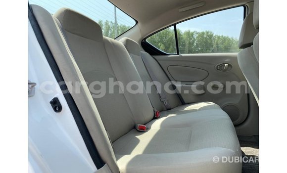 Ra Imported Nissan Sunny funfun Ọkọ̀ in Import - Dubai ni Ashanti Ra Imported Nissan Sunny funfun Ọkọ̀ in Import - Dubai ni Ashanti