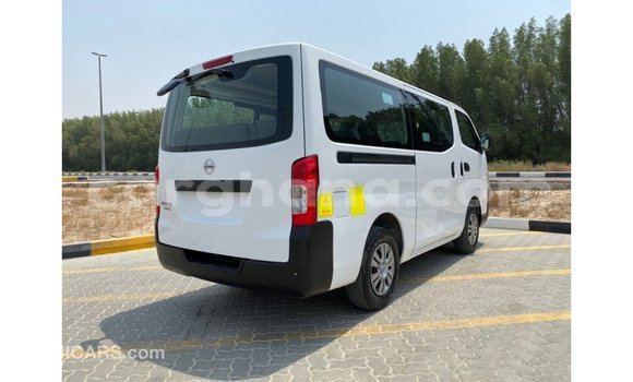 Buy Import Nissan Urvan White Car in Import - Dubai in Ashanti Buy Import Nissan Urvan White Car in Import - Dubai in Ashanti