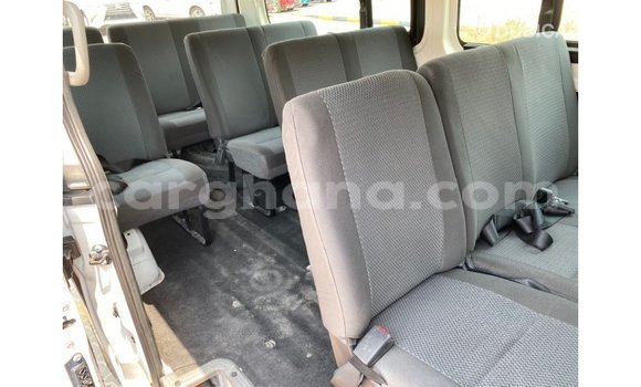 Buy Import Nissan Urvan White Car in Import - Dubai in Ashanti Buy Import Nissan Urvan White Car in Import - Dubai in Ashanti