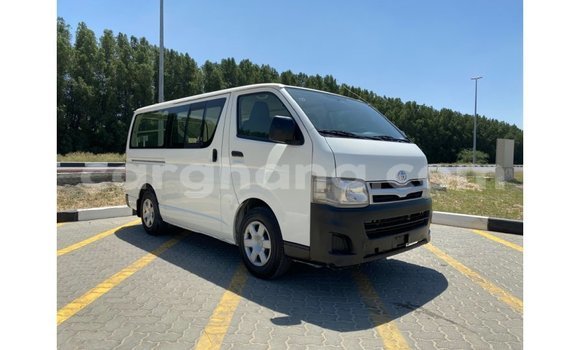 Sayi Imported Toyota Hiace White Mota in Import - Dubai a Ashanti Sayi Imported Toyota Hiace White Mota in Import - Dubai a Ashanti