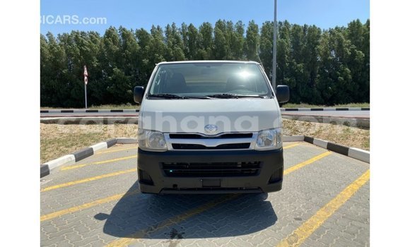 Sayi Imported Toyota Hiace White Mota in Import - Dubai a Ashanti Sayi Imported Toyota Hiace White Mota in Import - Dubai a Ashanti
