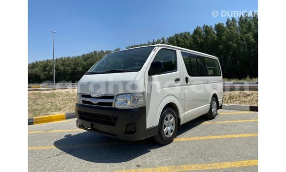 Sayi Imported Toyota Hiace White Mota in Import - Dubai a Ashanti Sayi Imported Toyota Hiace White Mota in Import - Dubai a Ashanti