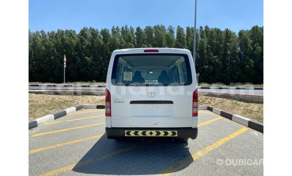Sayi Imported Toyota Hiace White Mota in Import - Dubai a Ashanti Sayi Imported Toyota Hiace White Mota in Import - Dubai a Ashanti