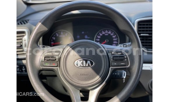 Sayi Imported Kia Sportage White Mota in Import - Dubai a Ashanti Sayi Imported Kia Sportage White Mota in Import - Dubai a Ashanti