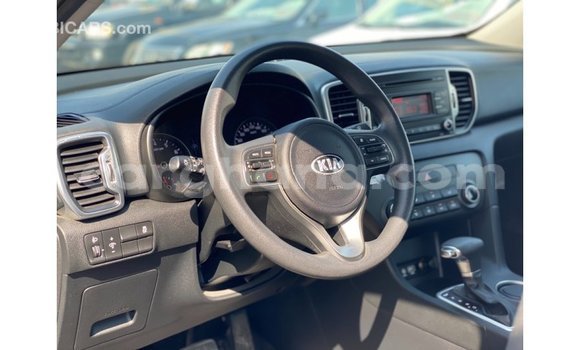 Sayi Imported Kia Sportage White Mota in Import - Dubai a Ashanti Sayi Imported Kia Sportage White Mota in Import - Dubai a Ashanti