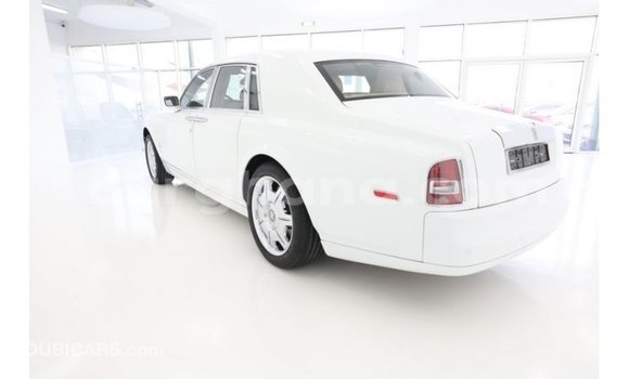Sayi Imported Rolls-Royce Phantom White Mota in Import - Dubai a Ashanti Sayi Imported Rolls-Royce Phantom White Mota in Import - Dubai a Ashanti