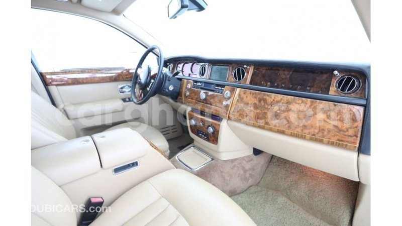 Big with watermark rolls royce phantom ashanti import dubai 11338